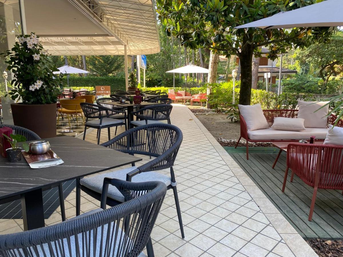 Hotel Croce Di Malta Lignano Sabbiadoro Buitenkant foto